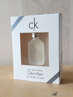 Nước hoa unisex Calvin Klein CK One 15ml